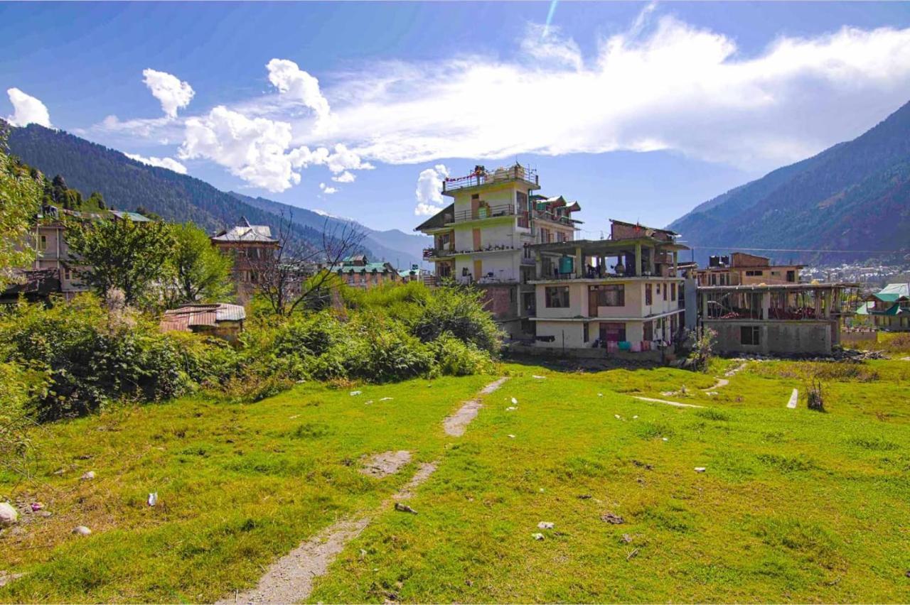 Mountain Hotel 2*